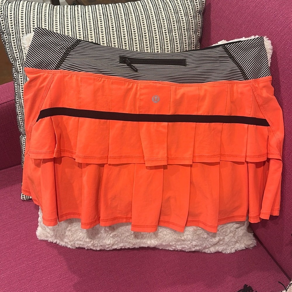 Lululemon Run: Pace Setter Skirt, Light Flare / Tonka Stripe Cashew
